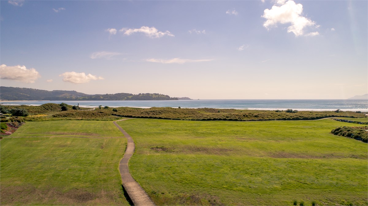 Property flows onto reserve