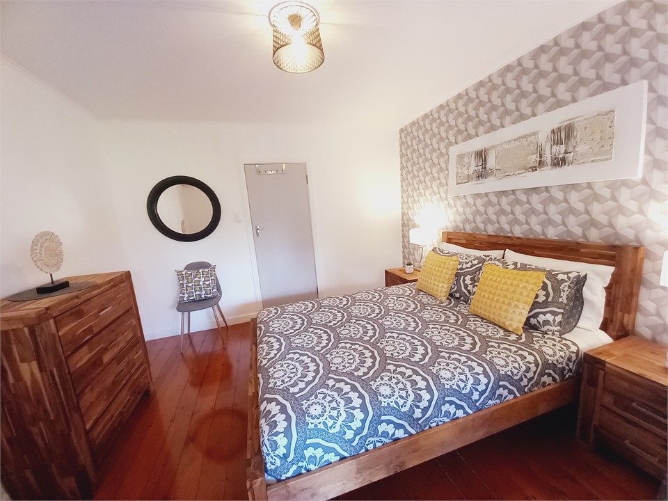 Charming 3rd bedroom with air conditioning