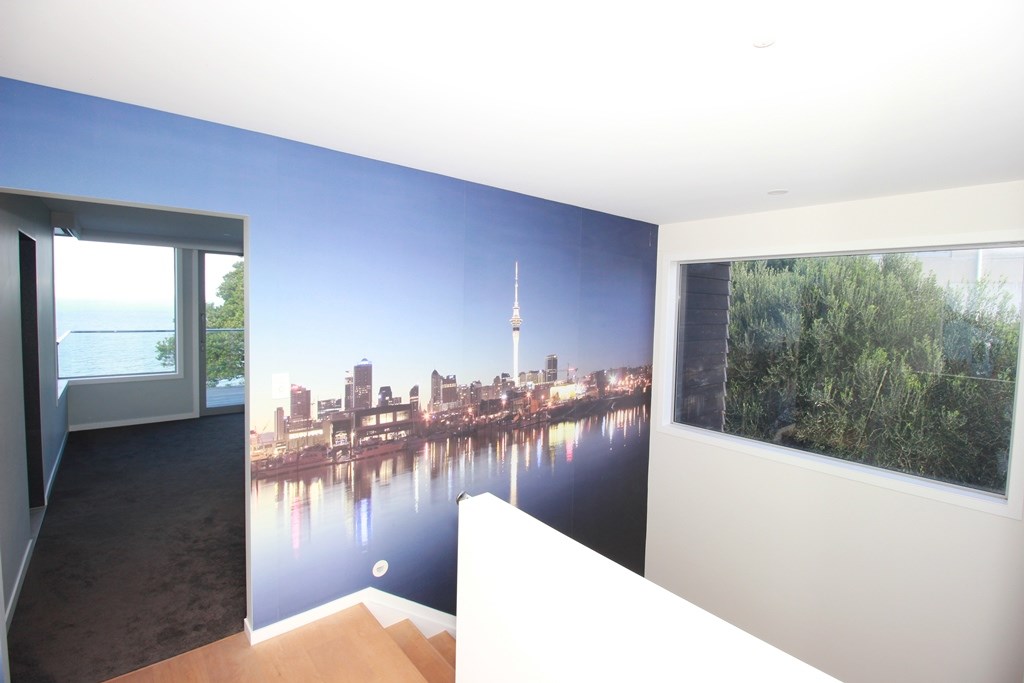 Feature wall - entrance to master