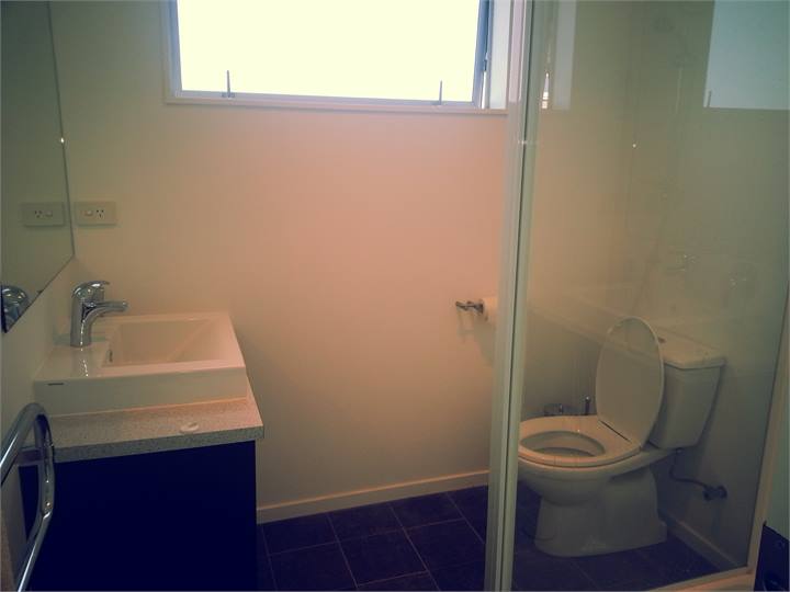 Master bedroom ensuite