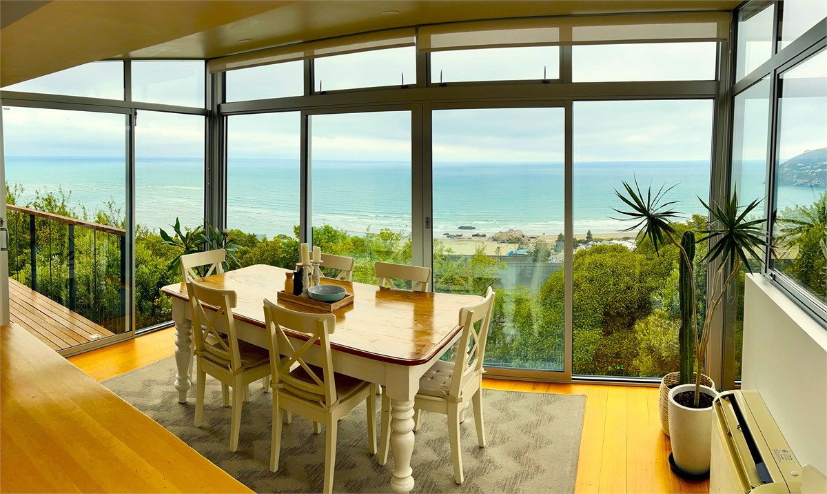 Views over Sumner Beach & Cave Rock