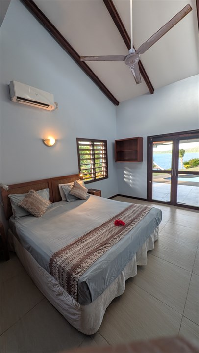 Bedroom 2 - super king or 2 king singles - own bat