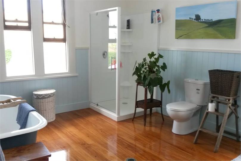 Upstairs bathroom