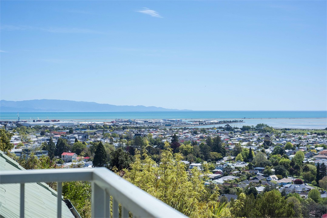 Stunning Hilltop Views