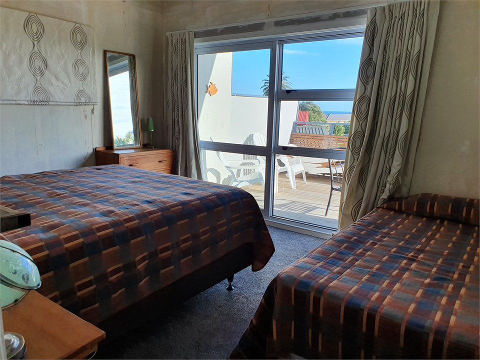 main upstairs bedroom to deck