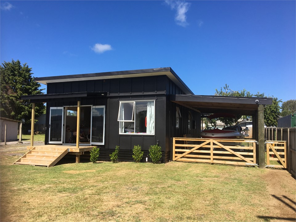 Black Beauty Kiwi Bach. ** SPA due Jan 2023 ** Mangakino Holiday Home for rent Holiday Houses