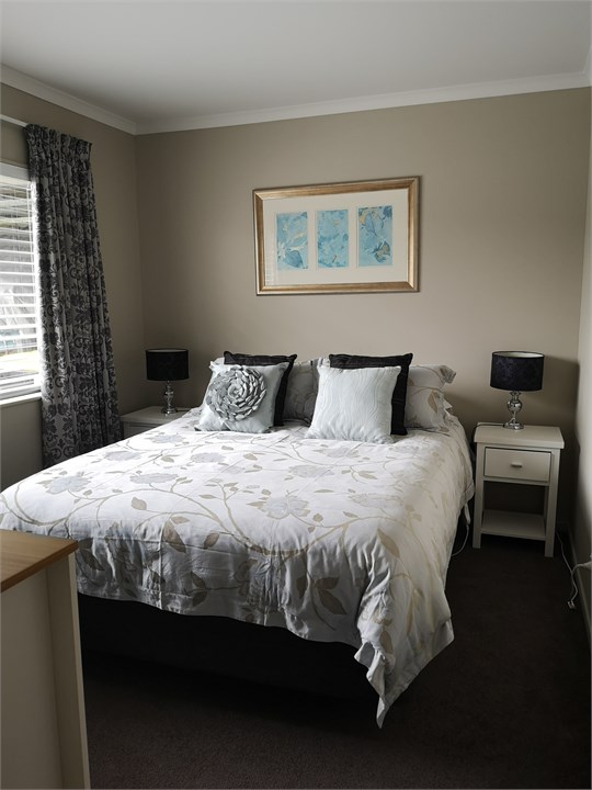 Downstairs Queen Bedroom 2