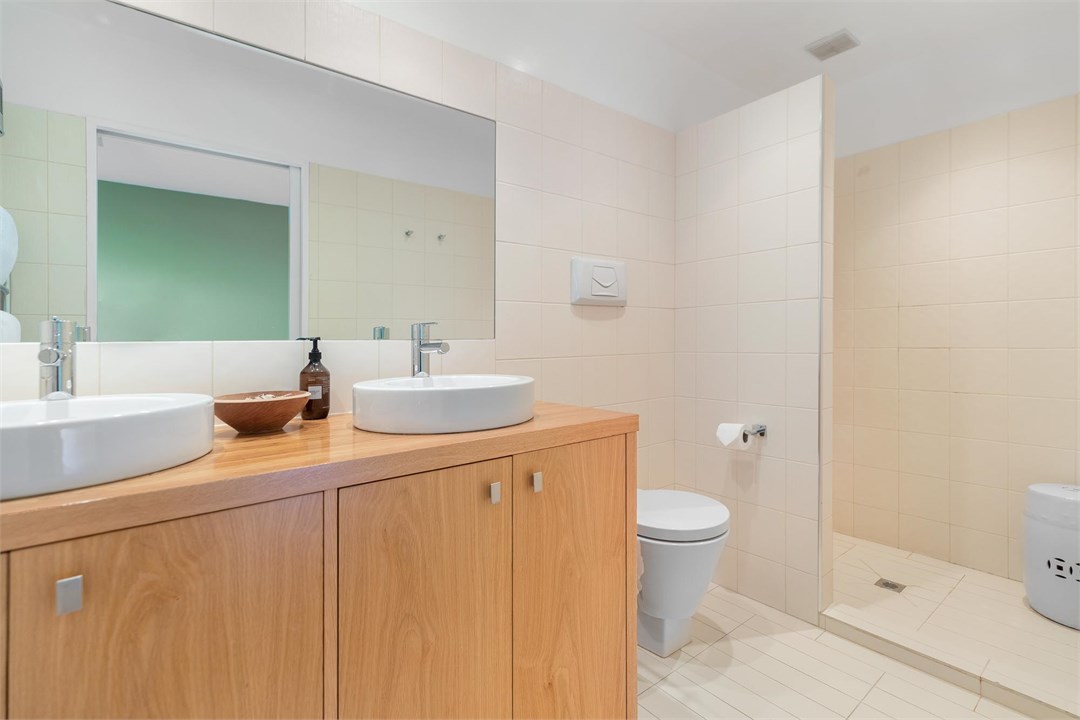 THE SHOTOVER | CBD Luxury, Rooftop Terrace Aura Qu