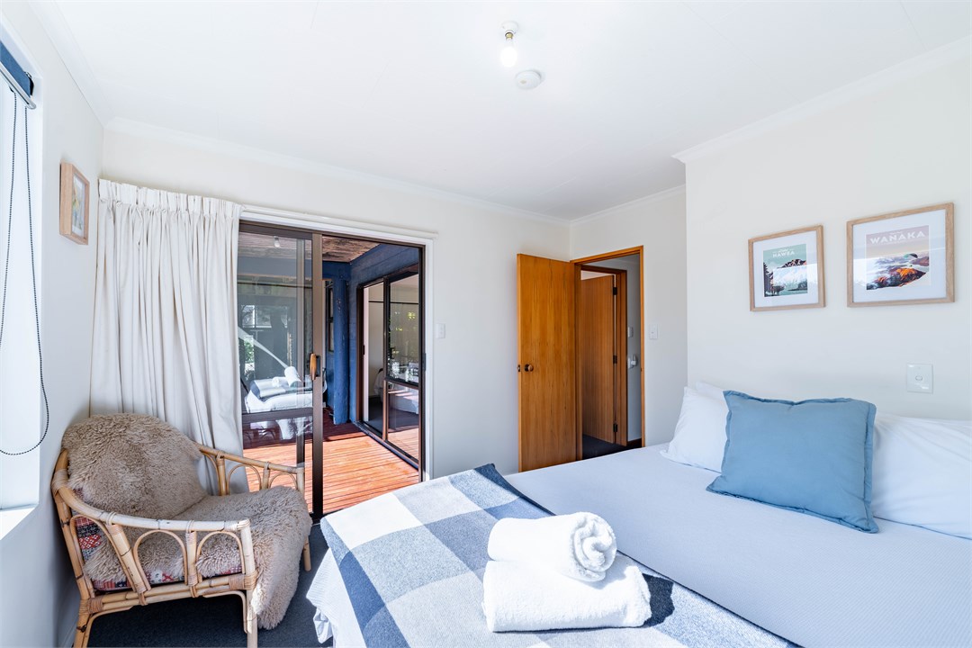 Downstairs bedroom 2