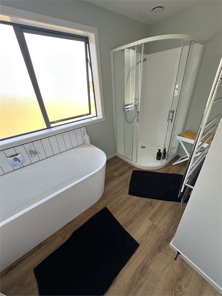 Main bathroom