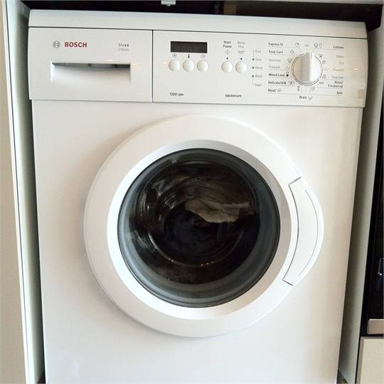 Staying awhile? Do your washing here...