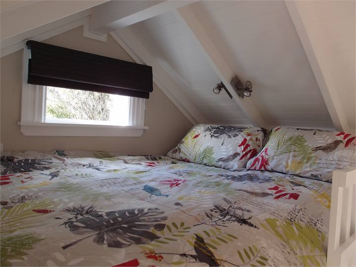 Sleep out bed up ladder 