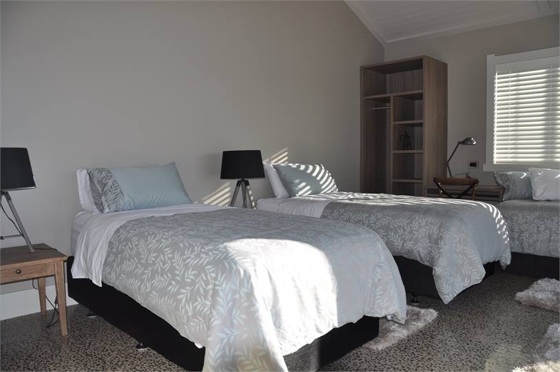 The Oarhouse West Suite 3 bed Config.