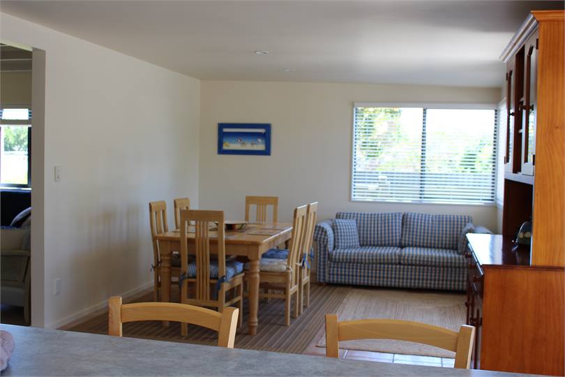 Dining room, family room