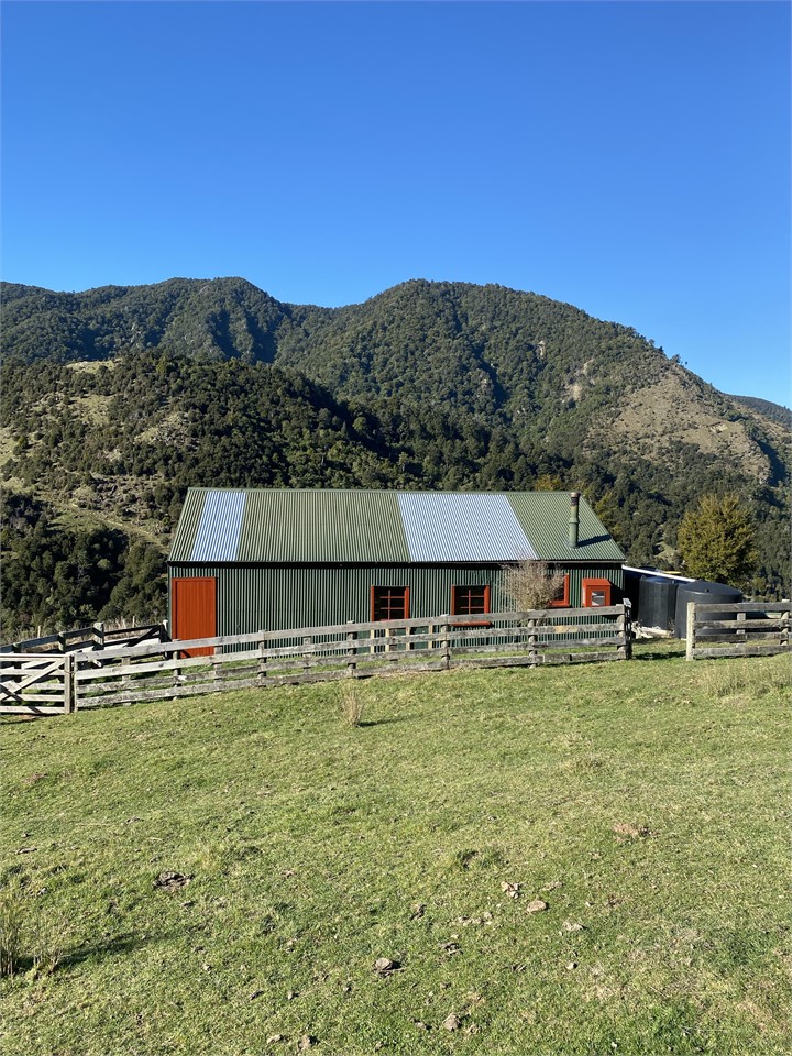 looking down to Woolshed