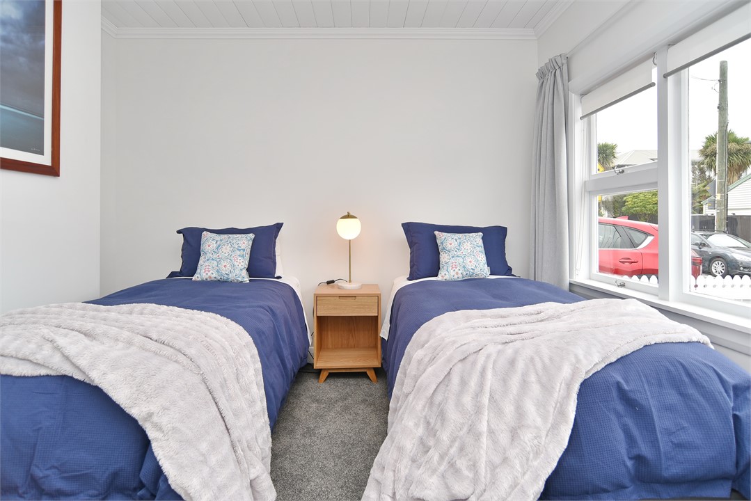 Bedroom 2 contains 2 Single beds