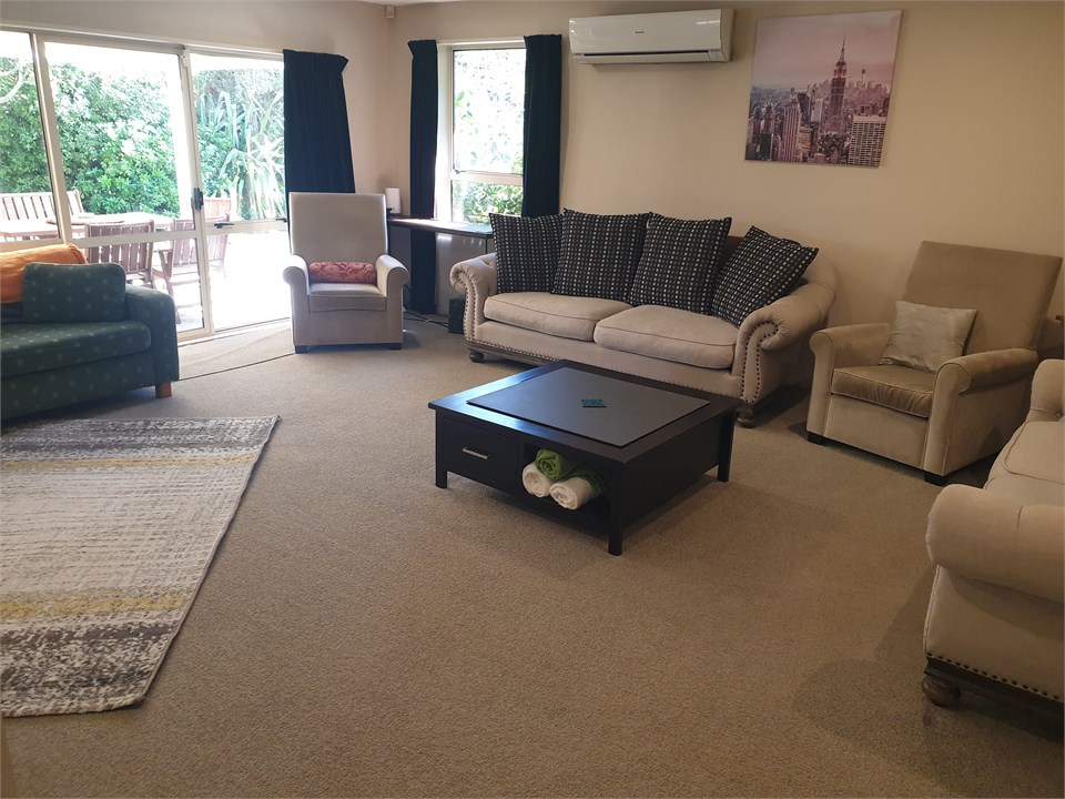 Main Lounge, Heatpump, WIFI Main box