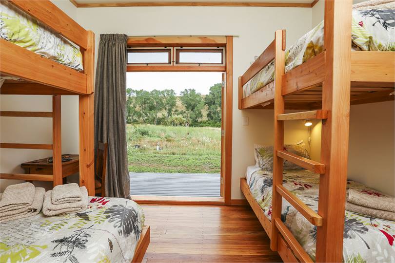 Angus Bedroom (Sleeps up to 5)