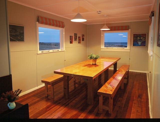 Bigger Beach House: dining