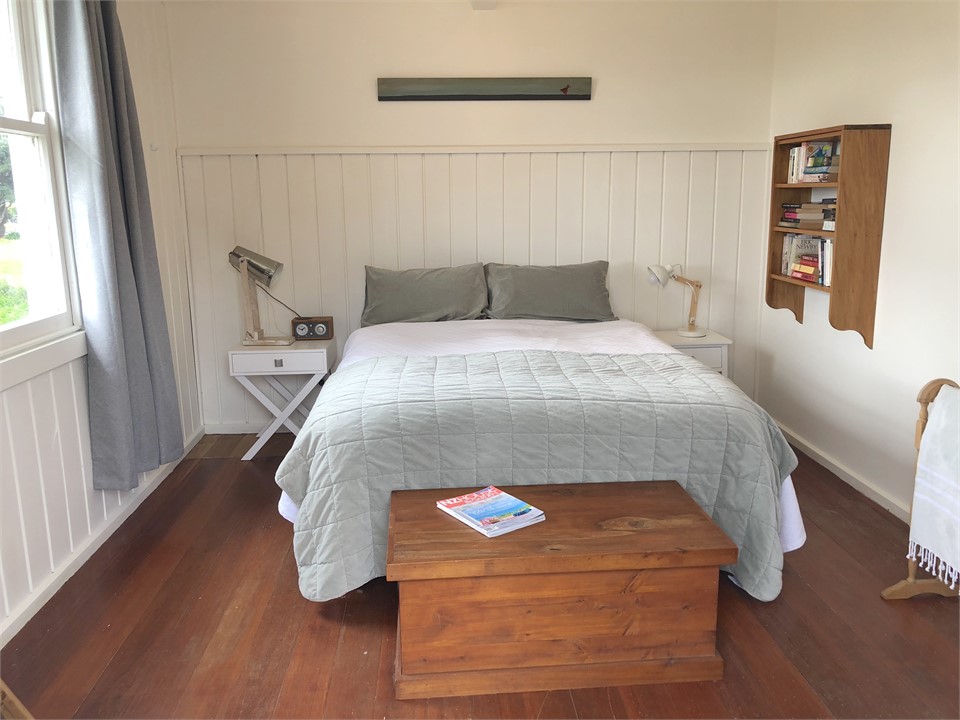 Bedroom 1 - Double Bed