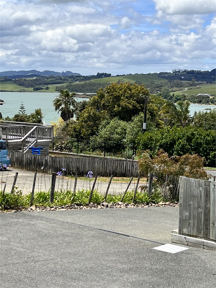 Te Kiri House Mangonui Holiday Home for rent Holiday Houses