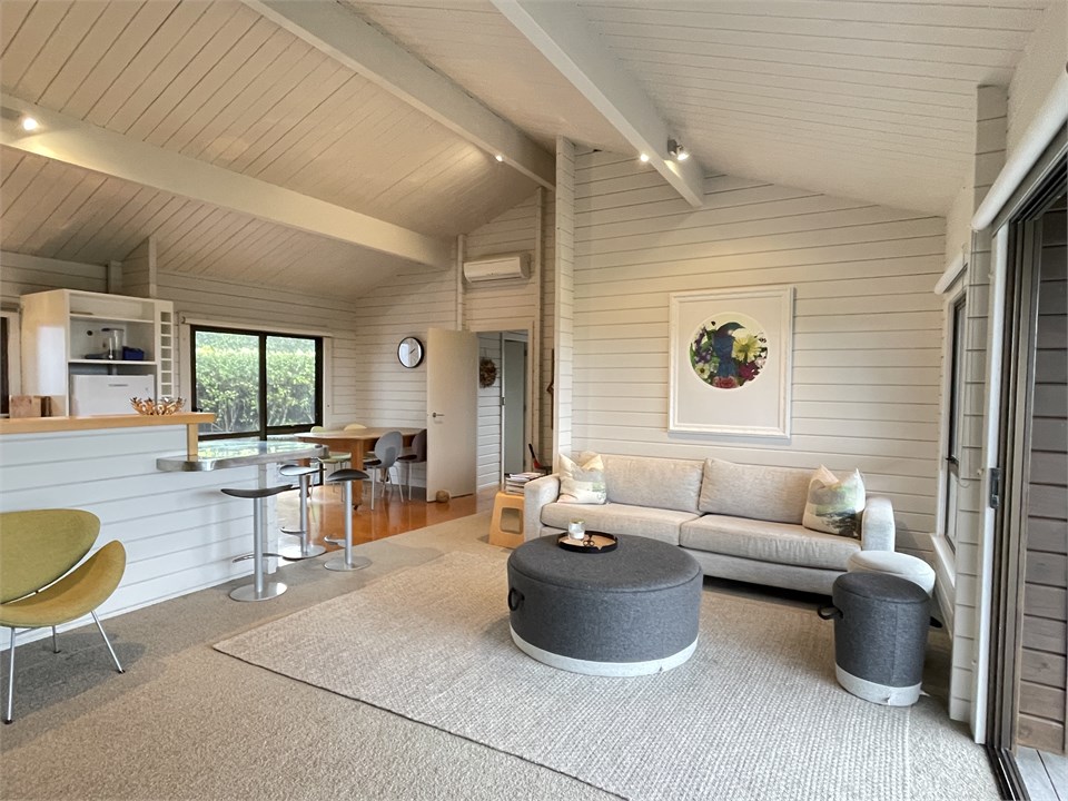 Lounge and Dinning area