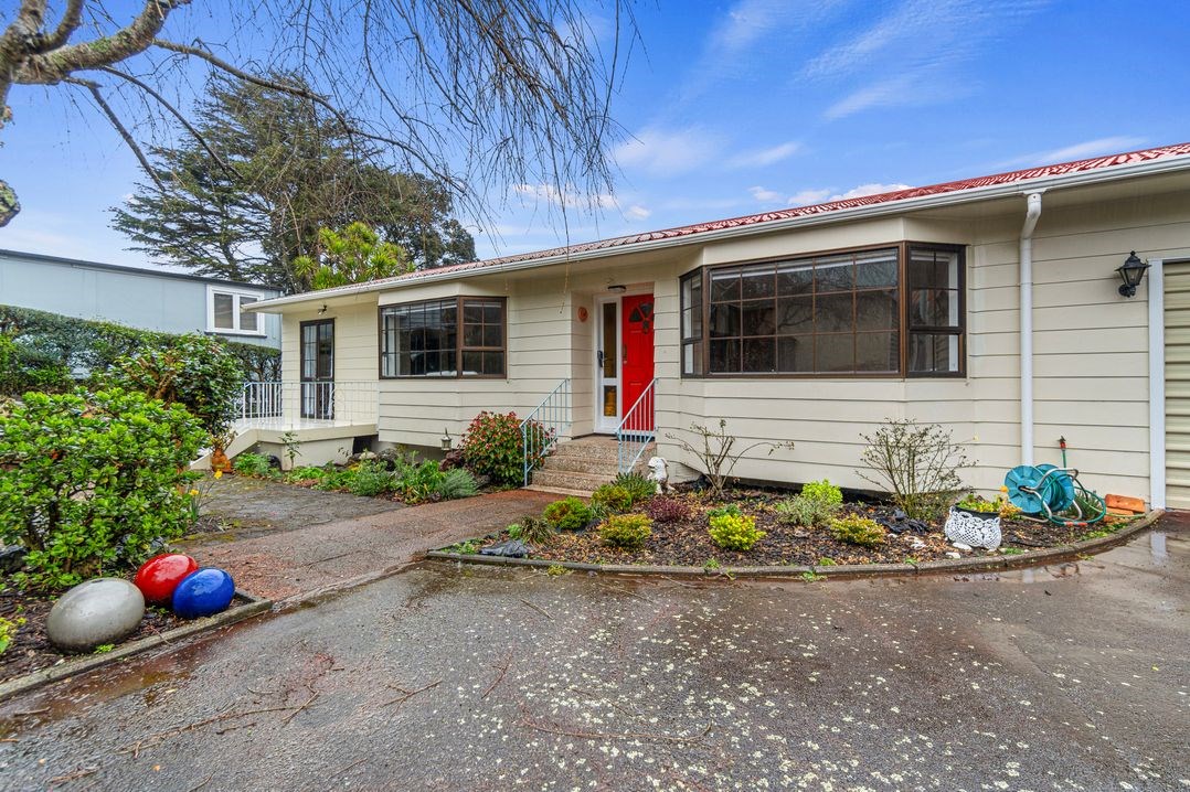 Central Comforts (Bachcare) Auckland Holiday Home for rent Holiday