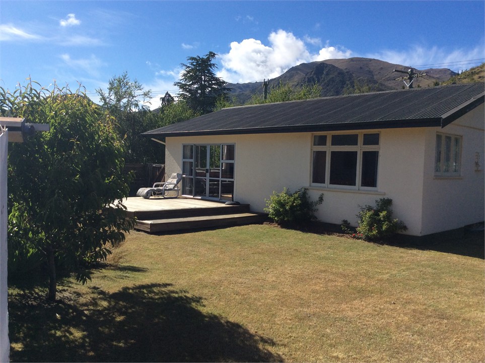 Kiwi Cutie Omarama Bach for rent Holiday Houses