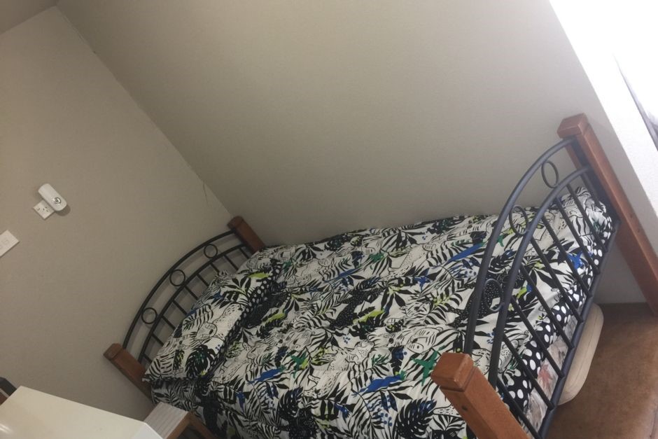 ancillary room off bedroom 4 main floor level