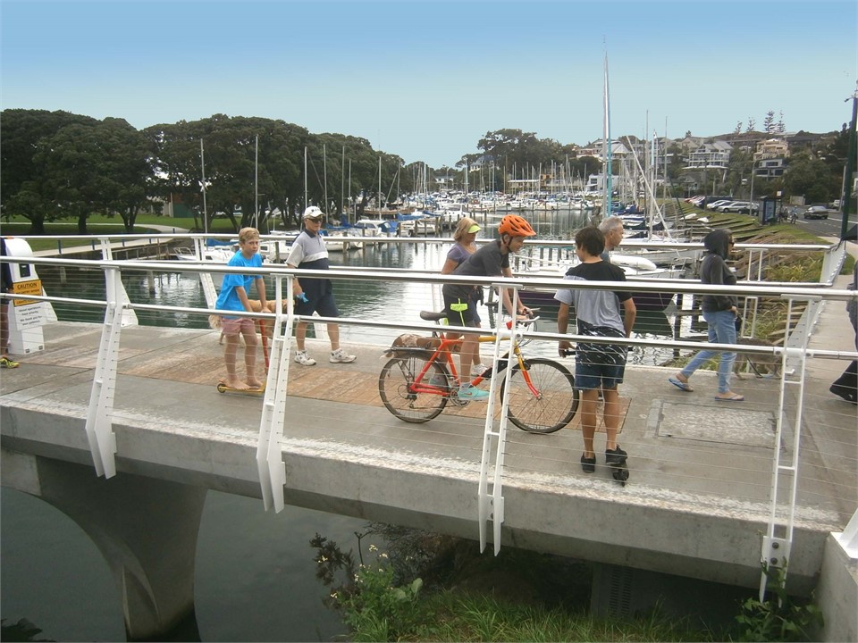 Milford Beach 5 min. walk via new footbridge