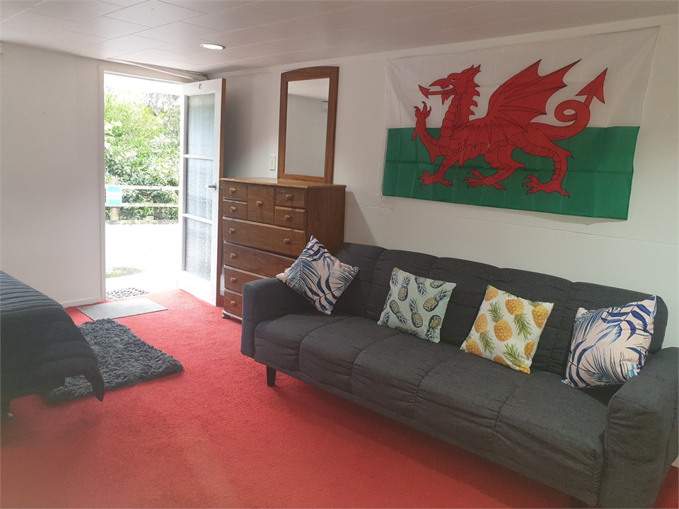 Bed 5/ Rumpus room photo 2