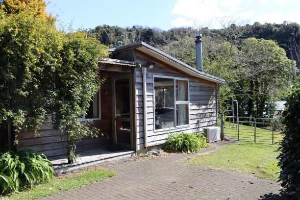 The Cheeky Tui entrance