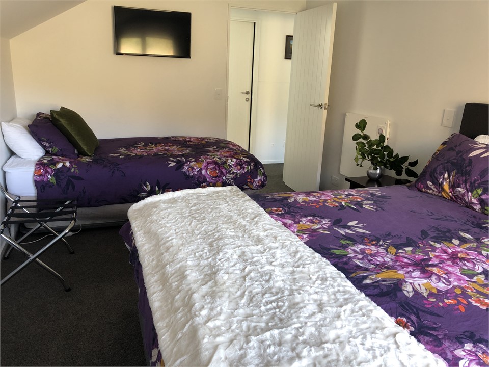 Queen and Kingle single