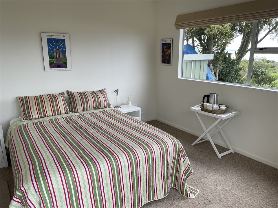 Bedroom 4 with Ensuite (seperate access)