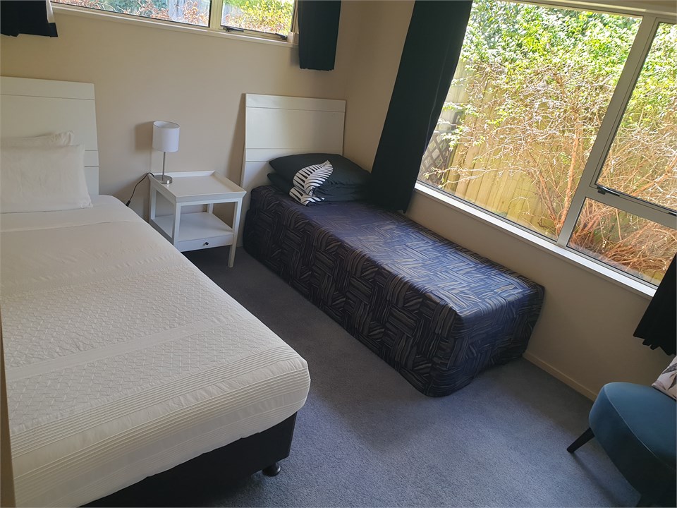 Bedroom 4: King single and Single, This room can h