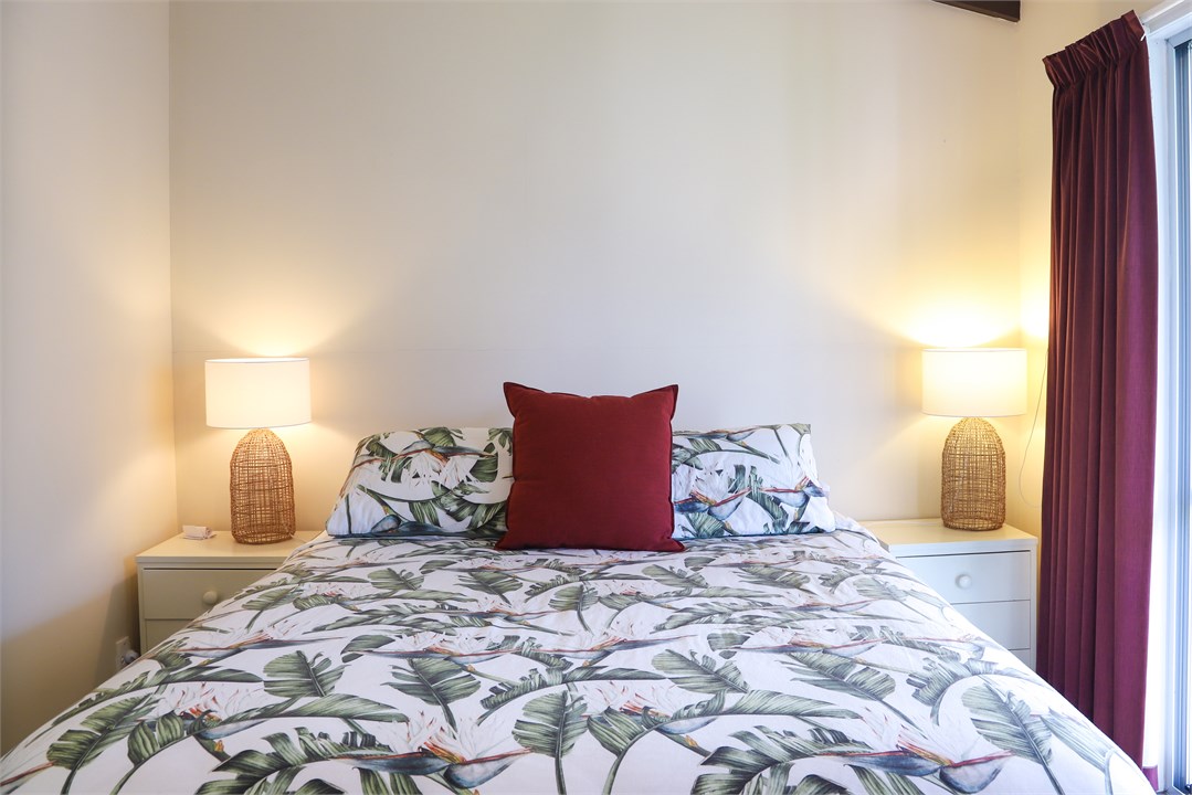 Main Bedroom - Access to the deck