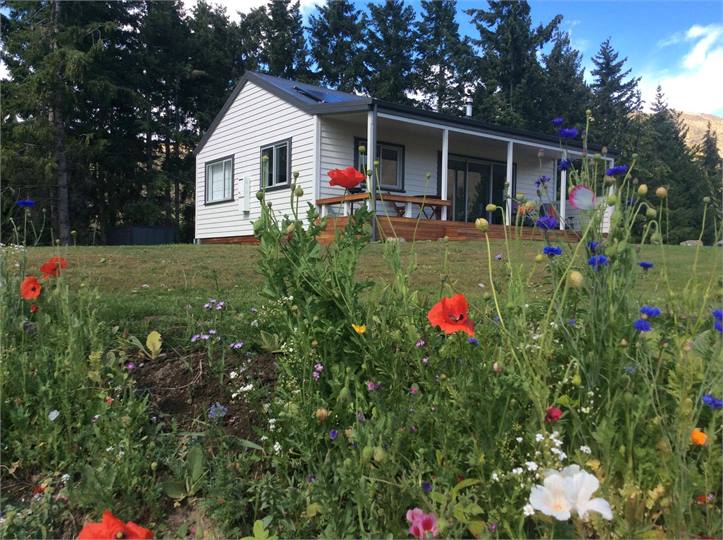 Quail Rest Twizel Cottage for rent Holiday Houses