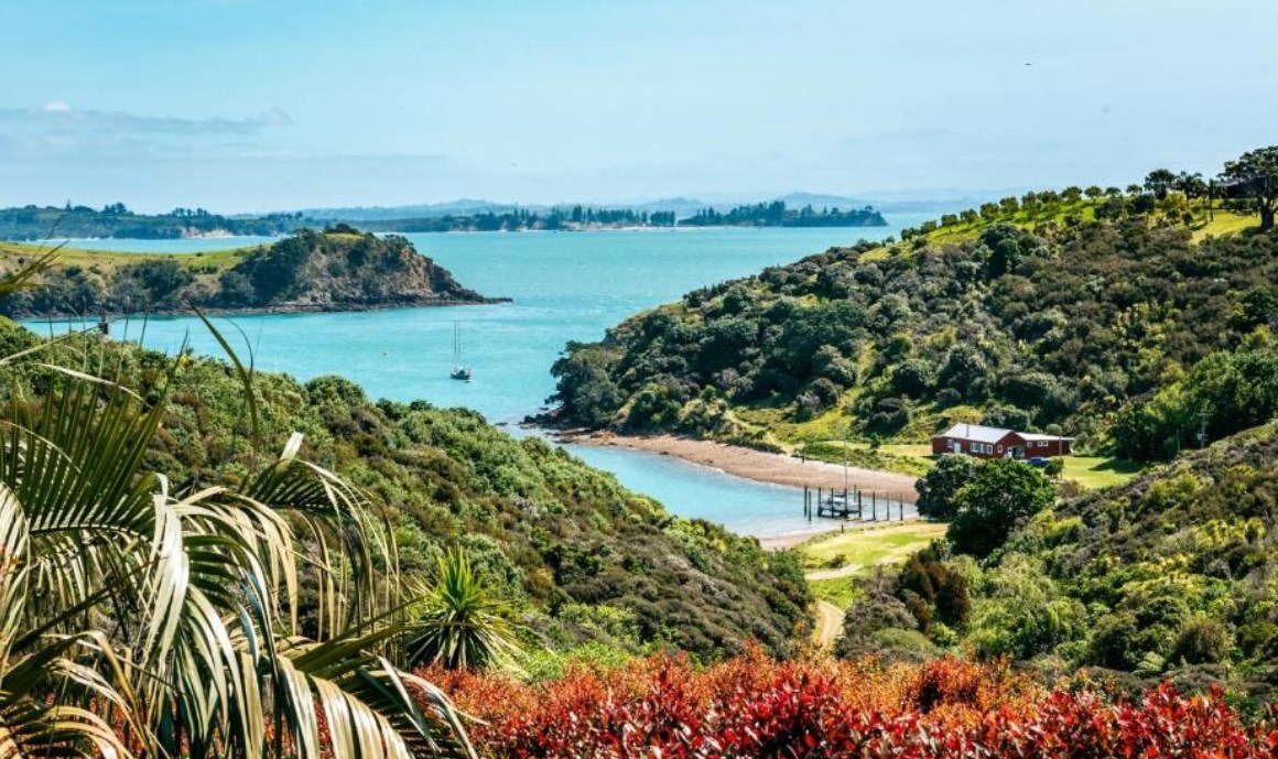 Delamore Cove Karaka Waiheke Escapes Waiheke Island for rent