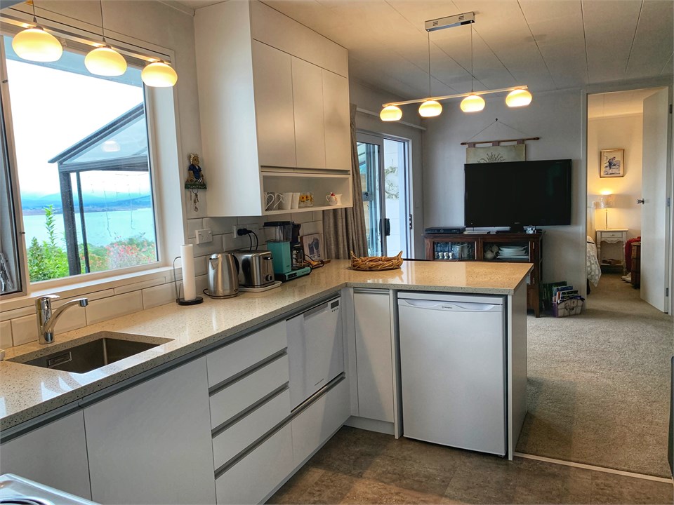 Very well equipped kitchen