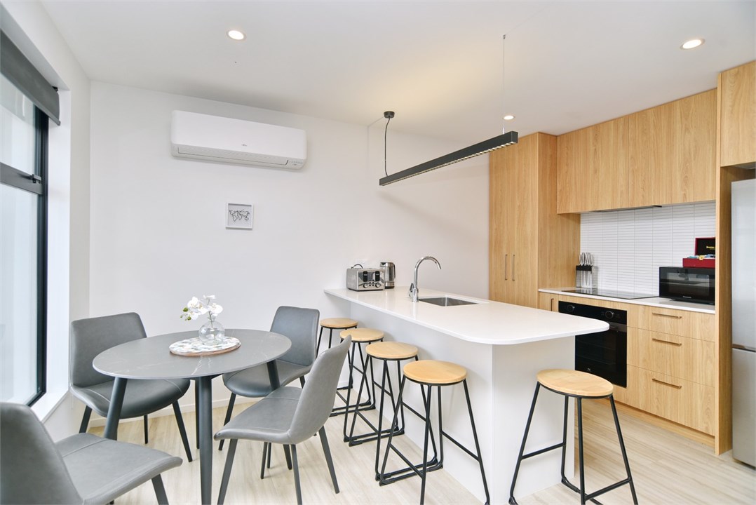 Fully equipped Kitchen and view of the dining area