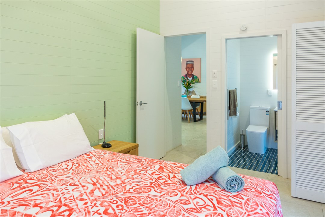 Main bedroom with ensuite