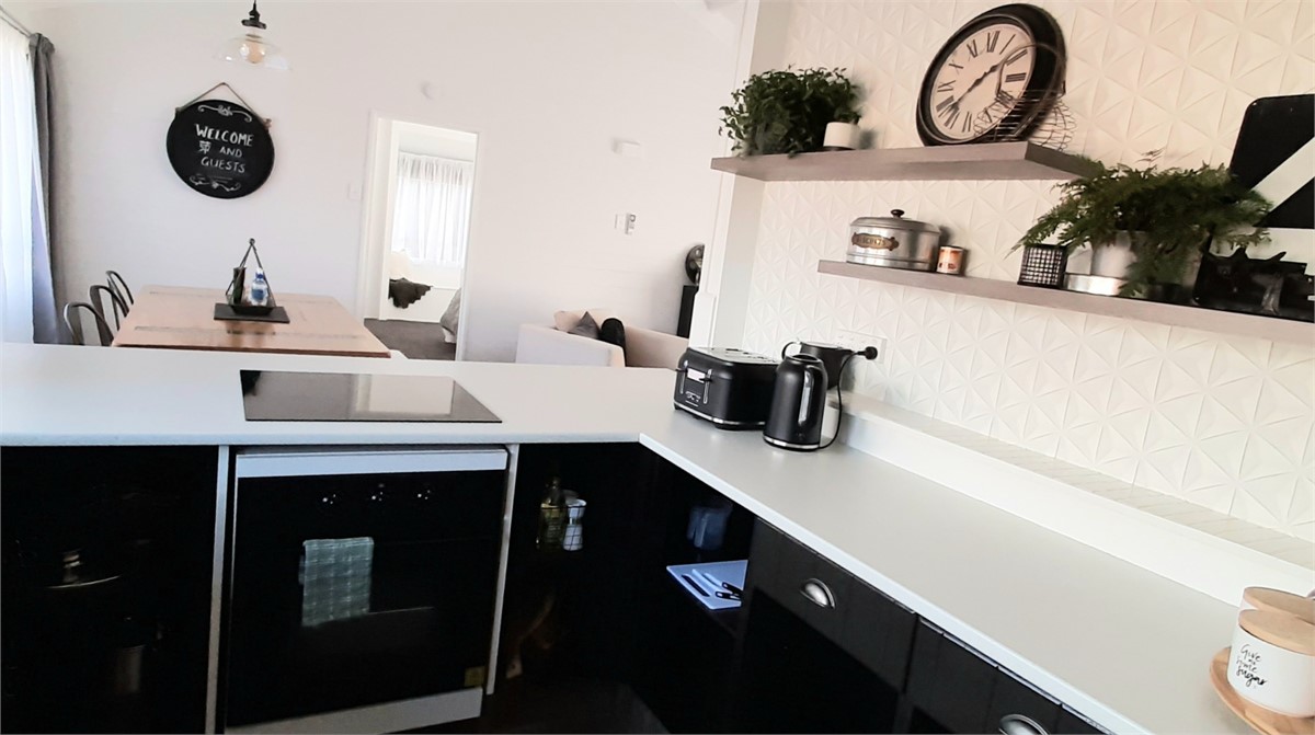 Plenty of space to prepare a meal