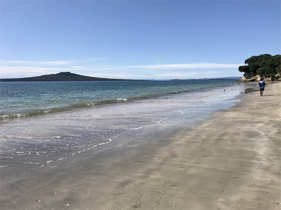 Takapuna Beach