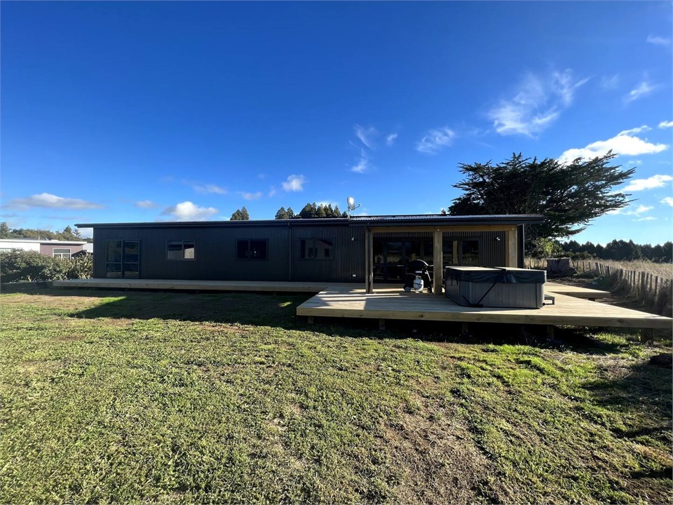 Second house Deck and Spa