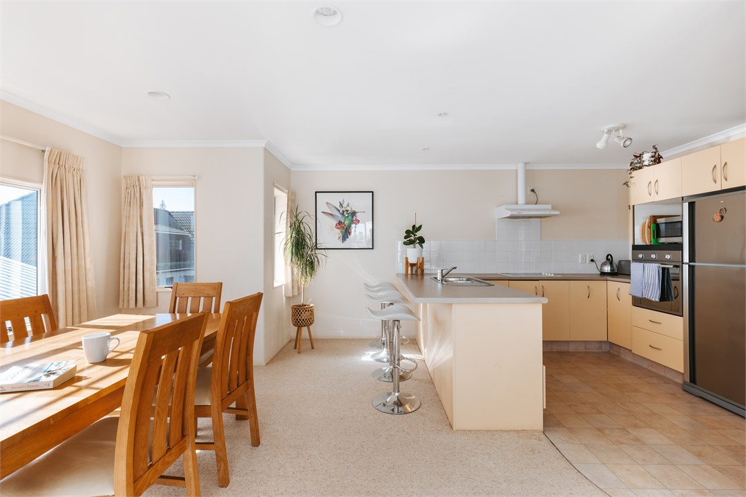 Family Treasure Papamoa Papamoa Holiday Home for rent Holiday Houses