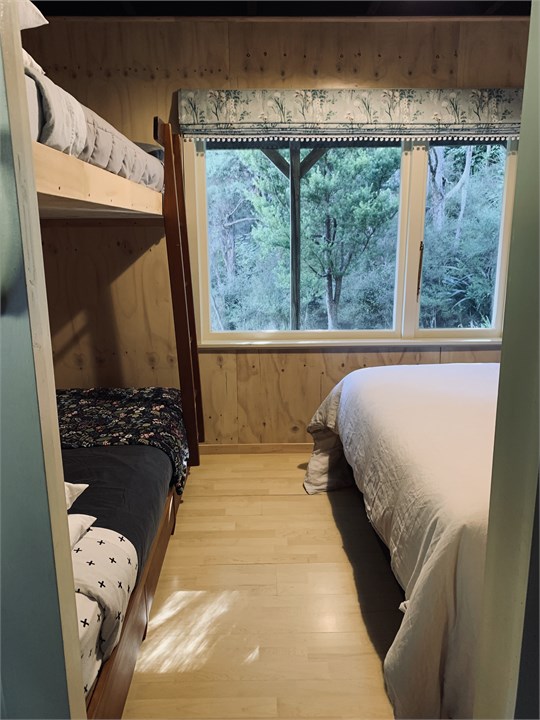 Bunk beds made up if required