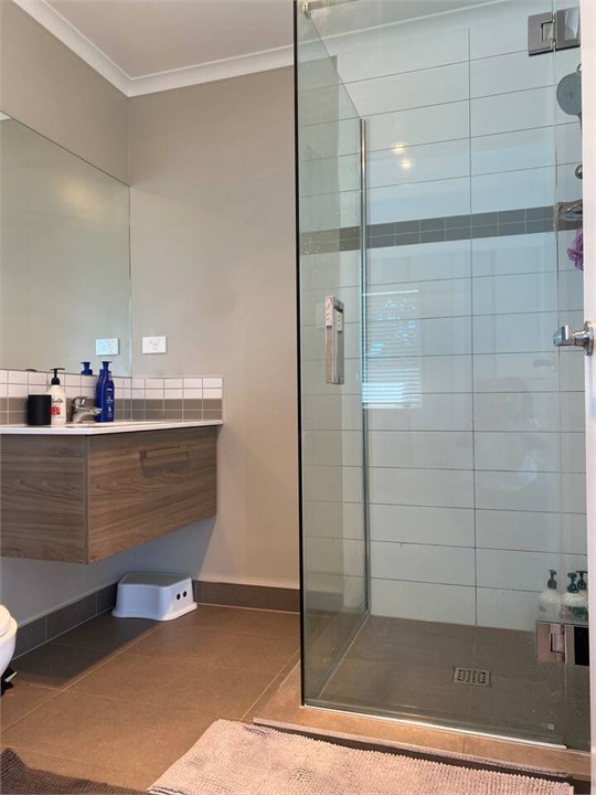 Ensuite Master Bedroom