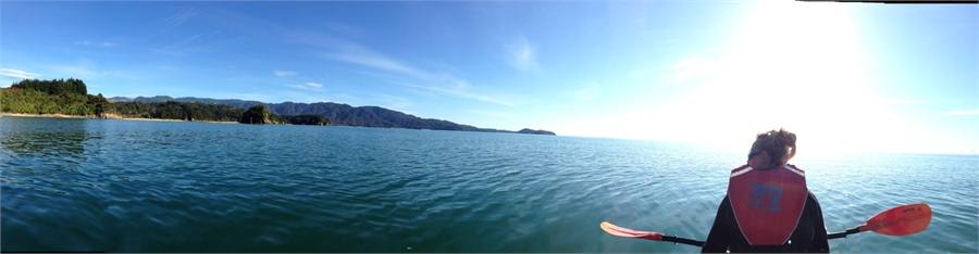 Kayaking north to split apple, south Kaiteriteri