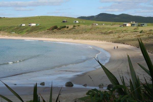Matai Bay (10 minutes)