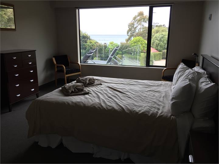 Bedroon 2 has view of Kaiteriteri bay